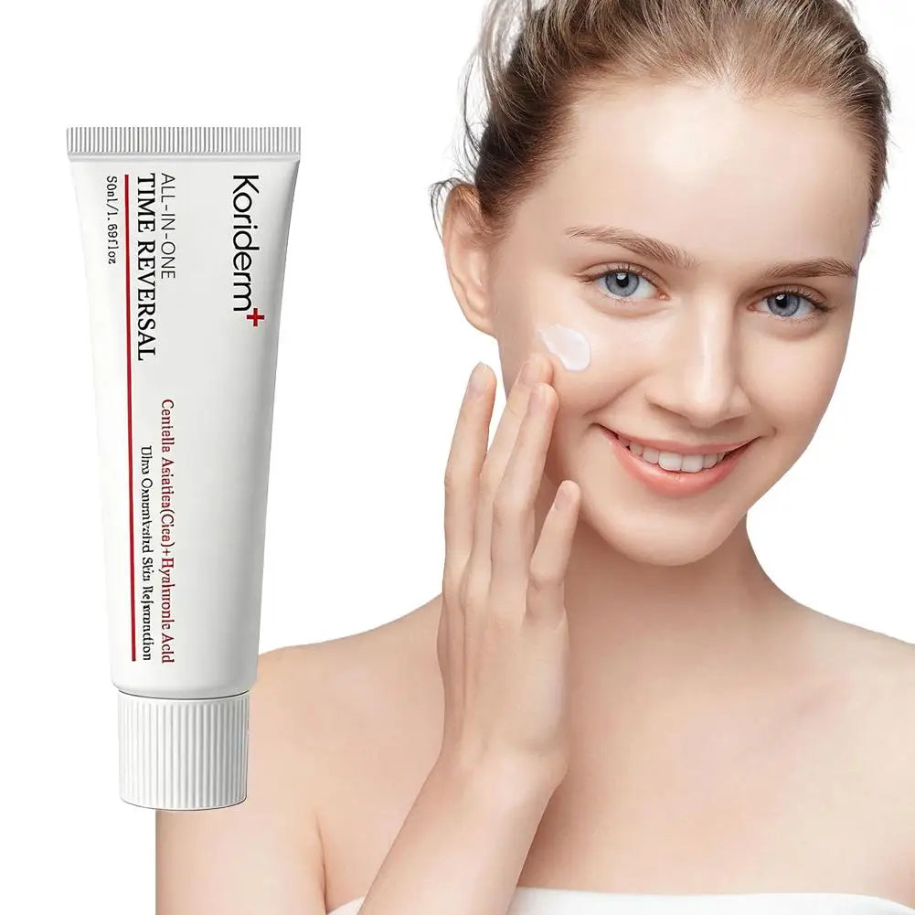 Crema iluminadora y antiedad para el contorno de ojos con ácido hialurónico ycentella asiática 50 ml Coriderm+ Temporary Reversal Crema facial coreana original todo en uno